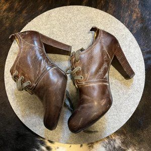 Frye Brown Miranda Laced Bootie 10M - 3 3/4" Heel